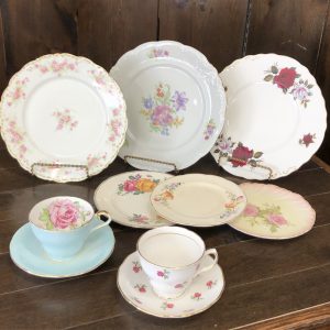 Vintage China Dishware Setting-image