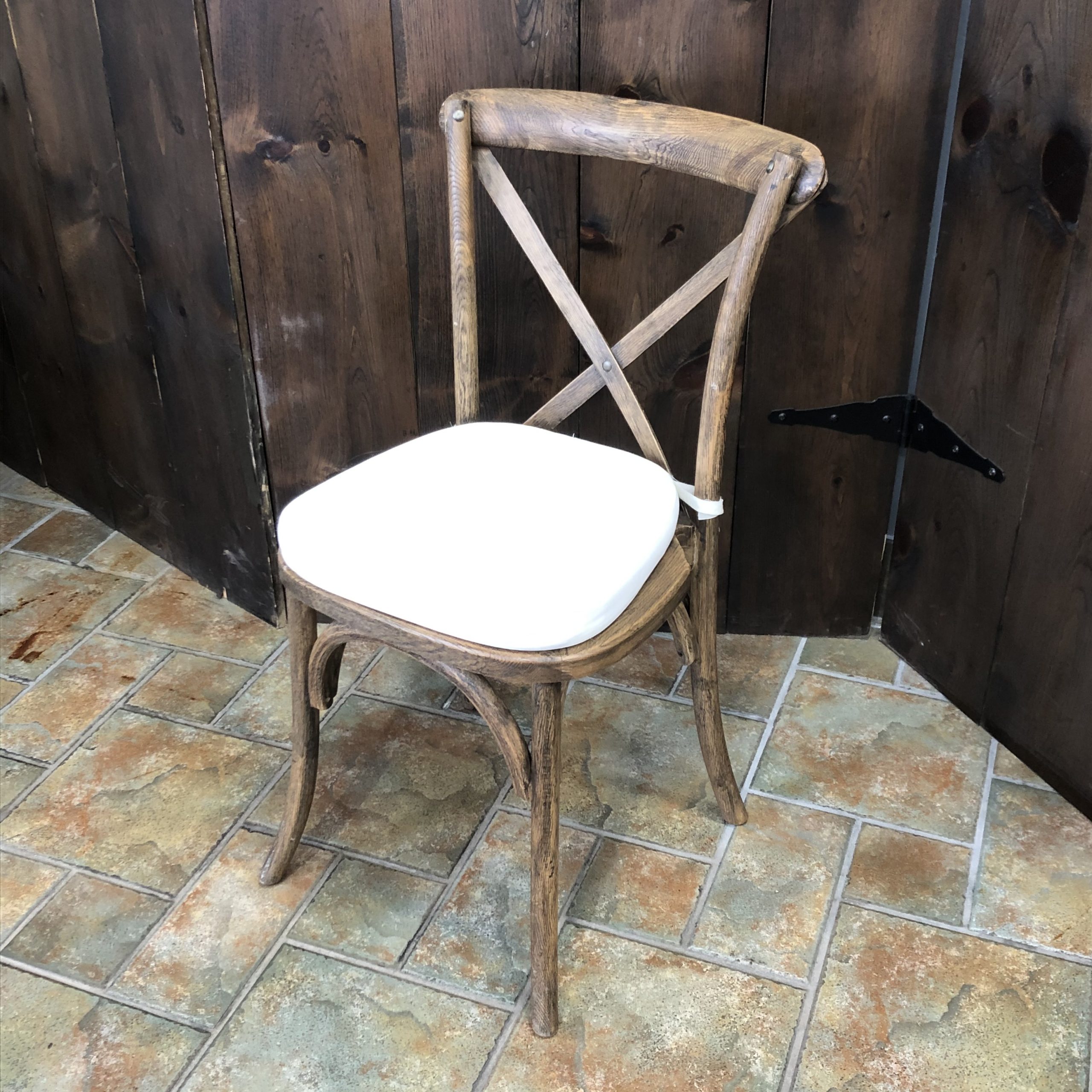 Rustic Vineyard (Cross Back Chairs) Image
